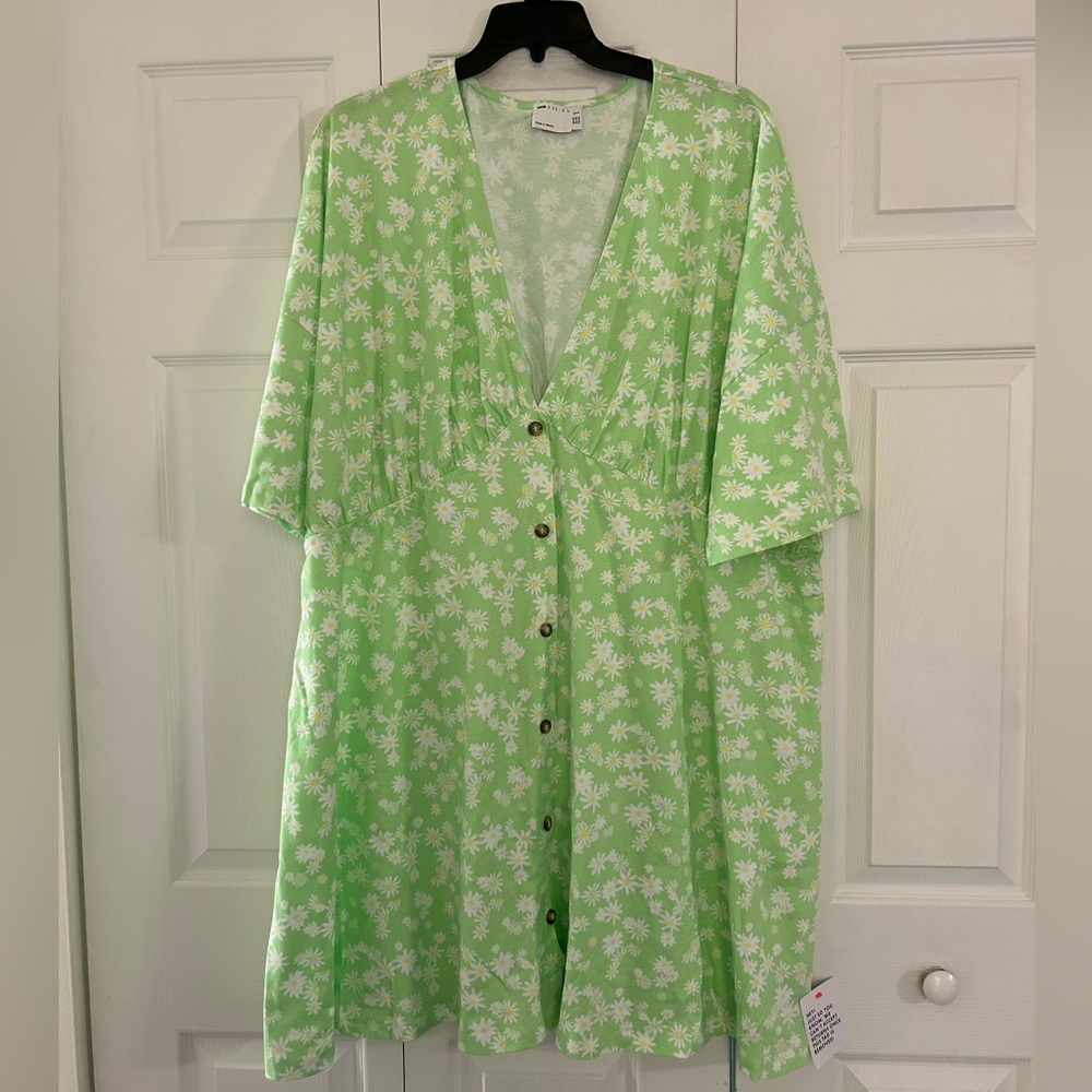 BNWT Asos Curve Plus Size 26W Dress Lime Green Floral